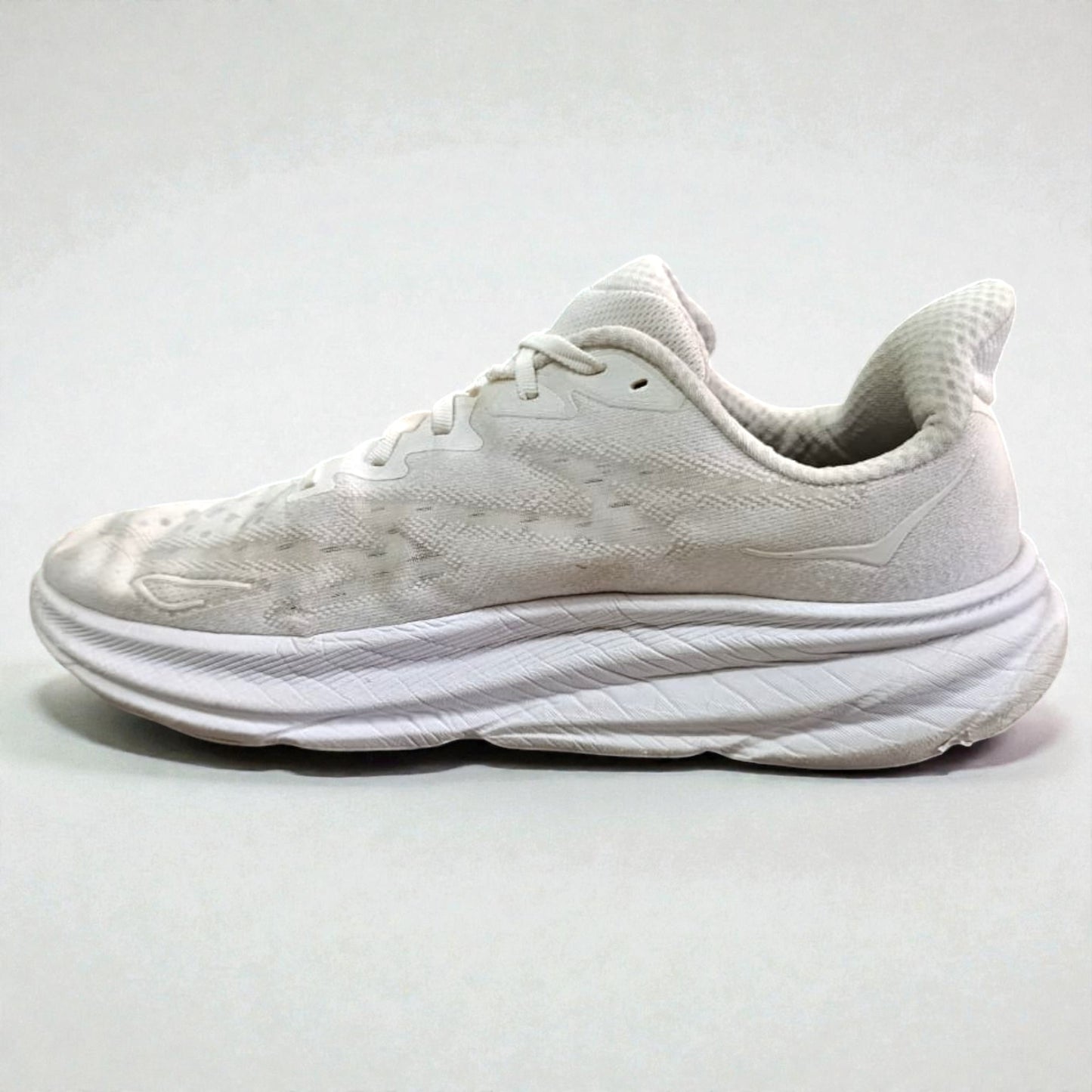 HOKA ONE ONE CLIFTON 9 (Size 46/UK 11)