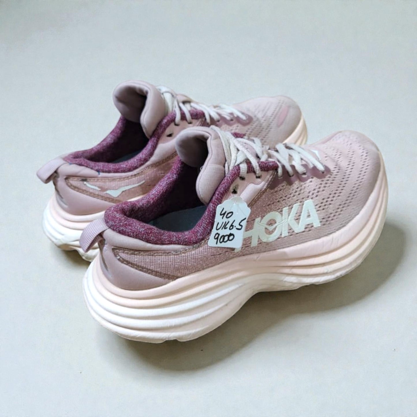 HOKA BONDI 8 (Size 40/UK 6.5)