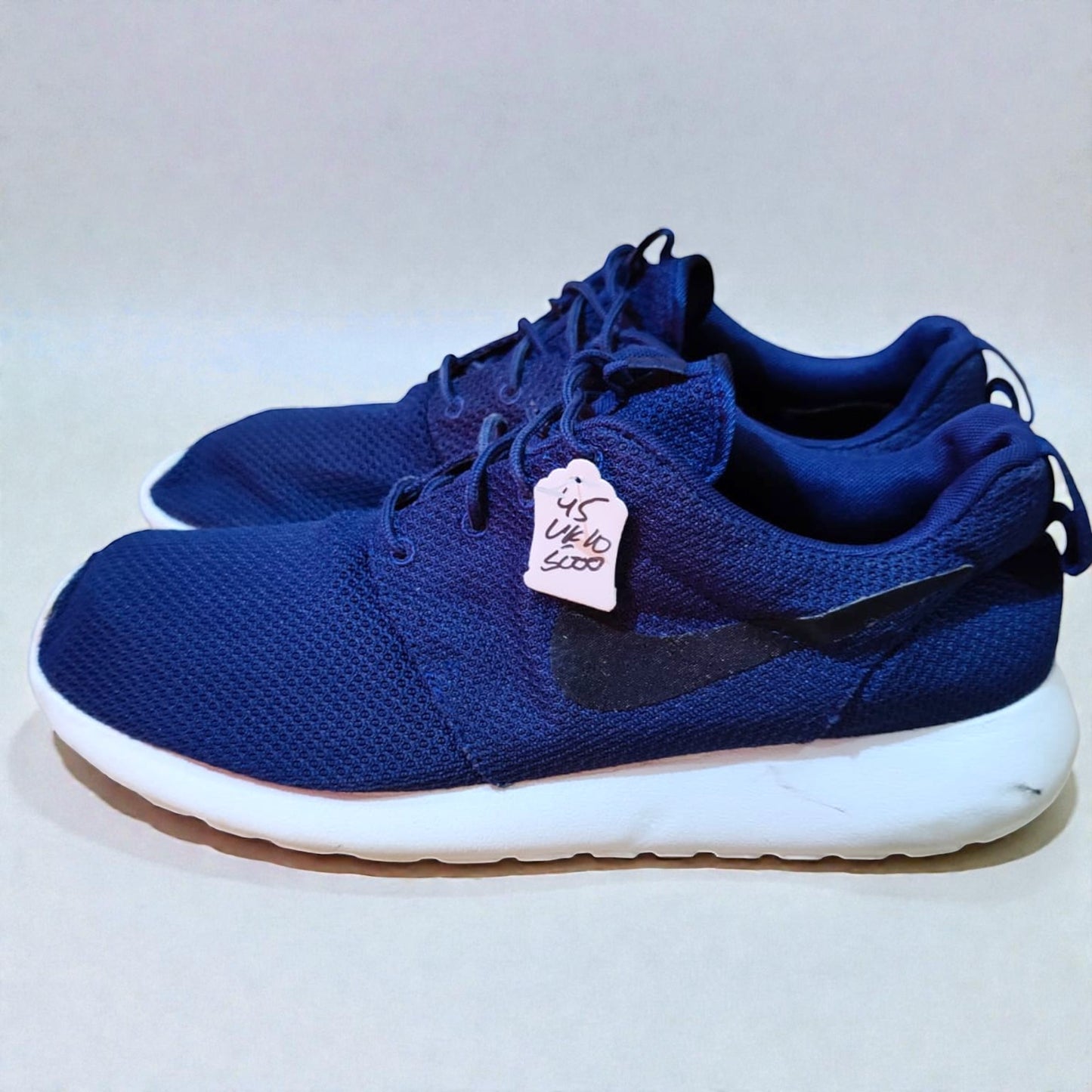 Nike Roshe One (Size 45/UK 10)