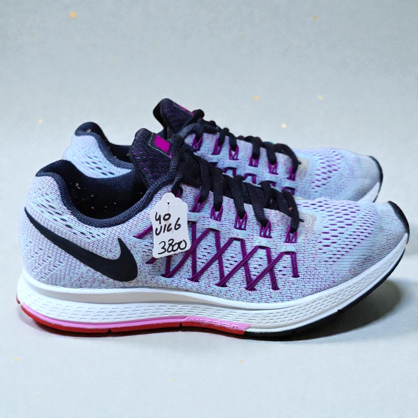 Nike Air Zoom Pegasus 32 (Euro 40/UK 6)