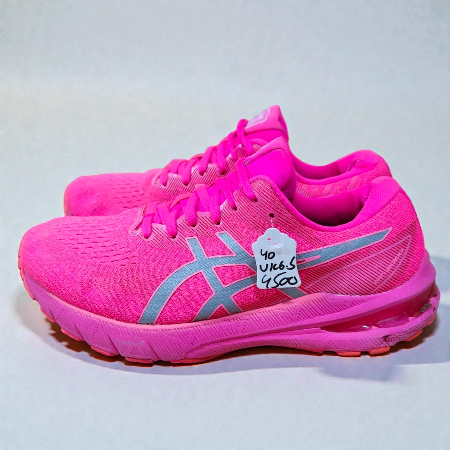 Asics GT-2000 10 Lite (Euro 40/UK 6.5)