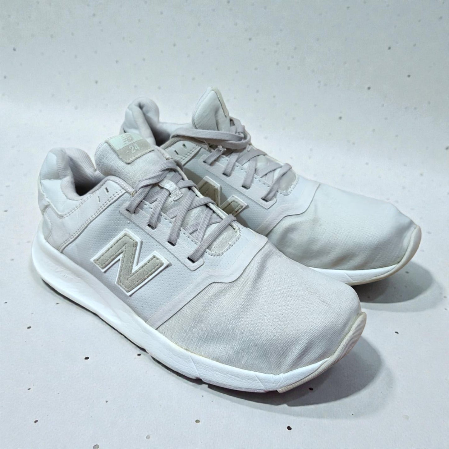 New Balance 247 RevLite (Euro 41.5/UK 8)