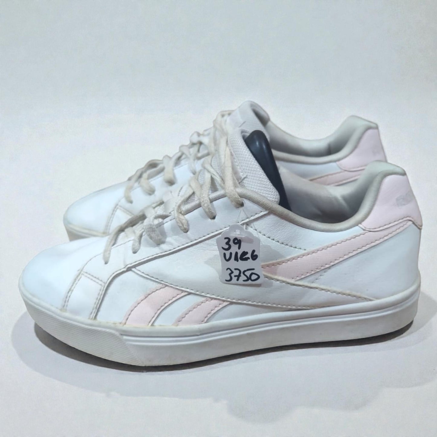 Reebok Royal Complete 3 (Euro 39/UK 6)