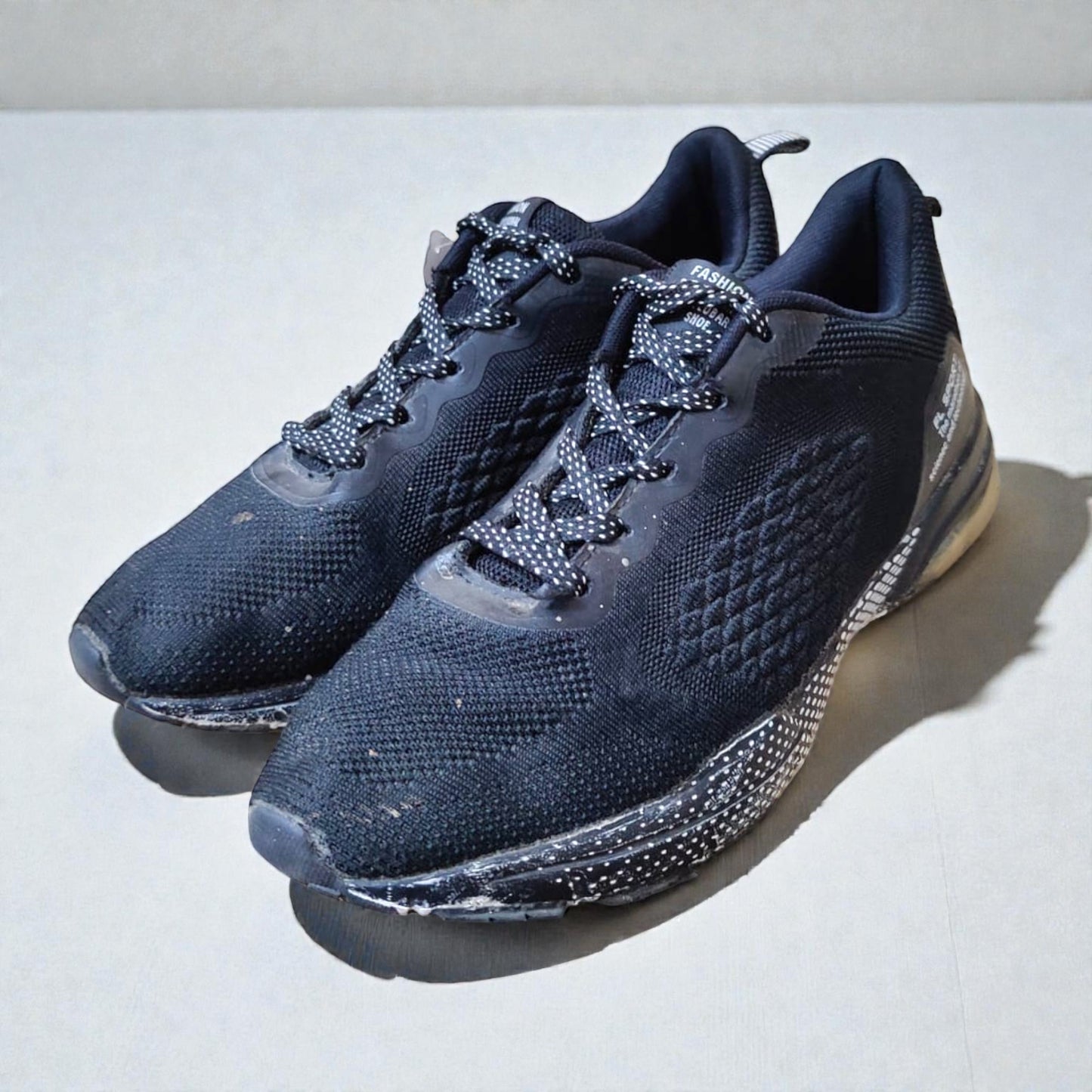 FL Sport (Euro 44/UK 9.5)