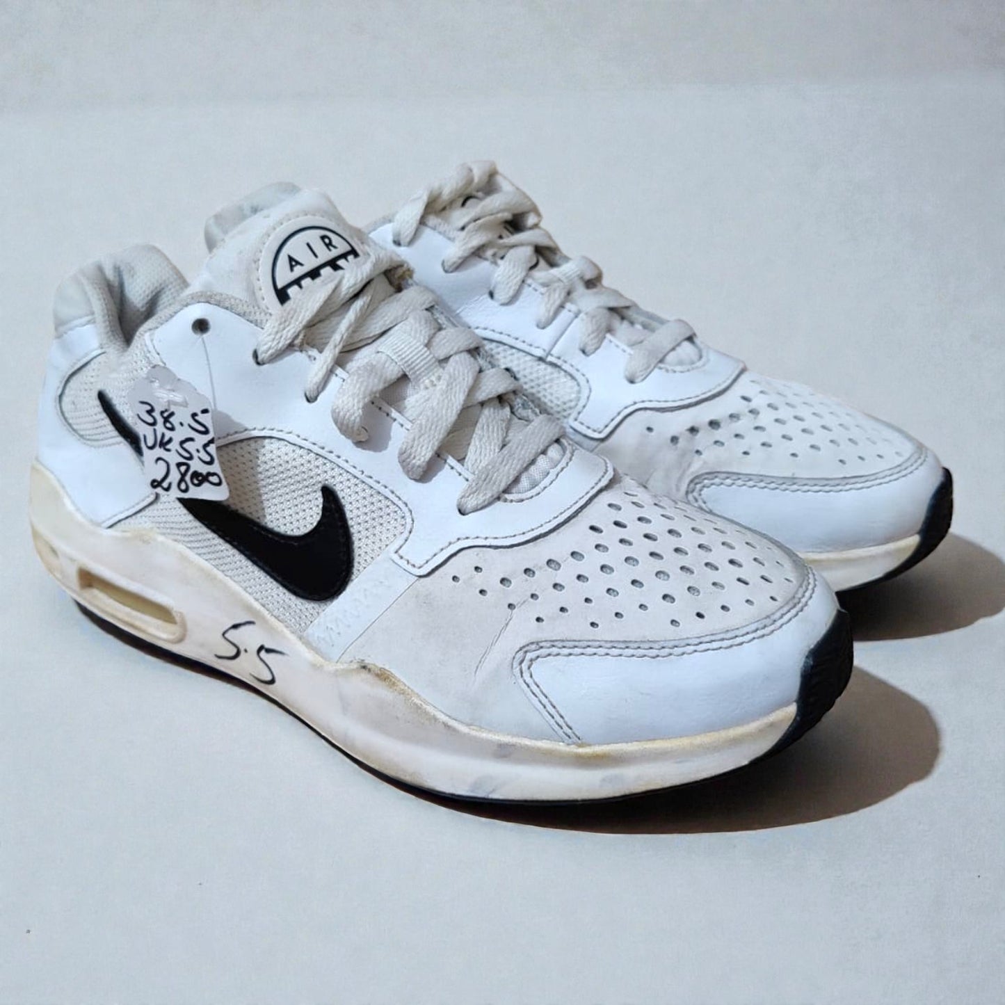Nike Air Max Guile GS (Euro 38.5/UK 5.5)