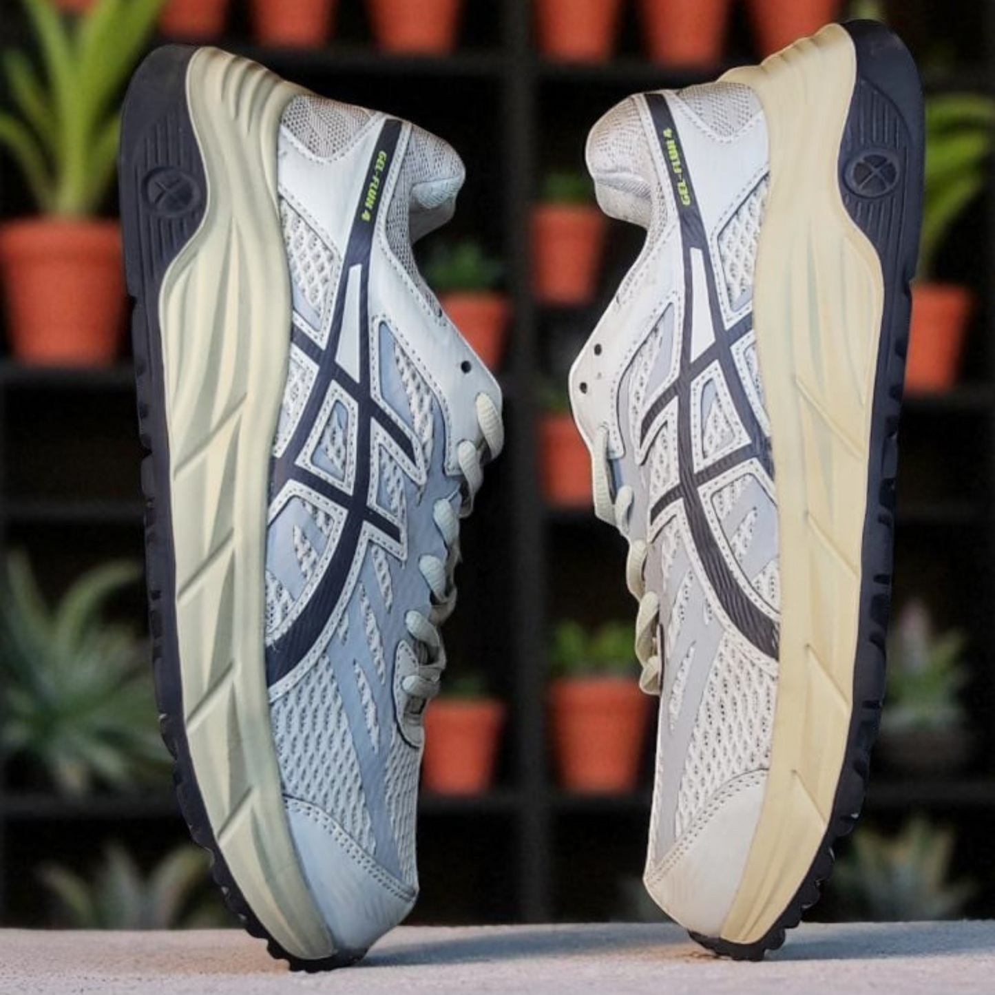 Asics (Size 39/UK 6)