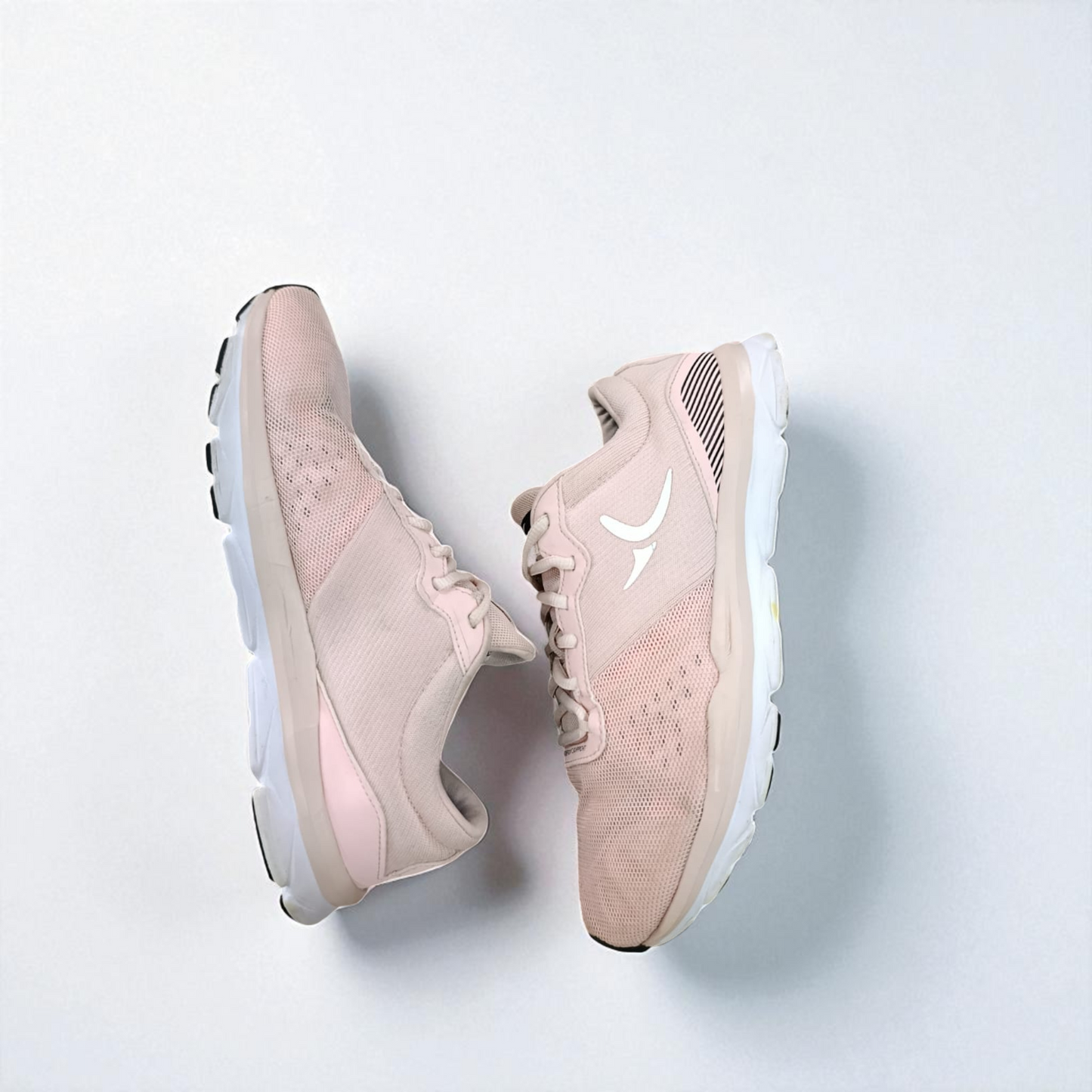 RUNNING Shoes (Size 39/UK 5.5)