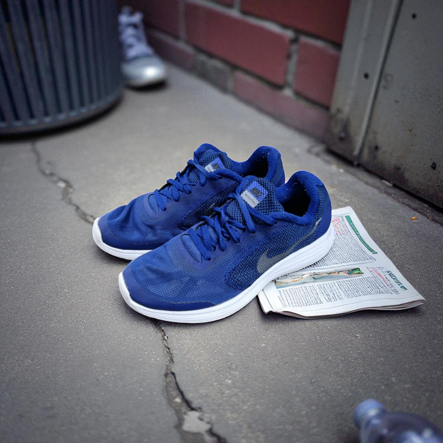 NK LUNARGLIDE 8 (Size 40/UK 6)