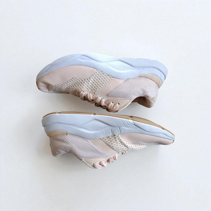 AVIA Shoes (Size 42/UK 8)