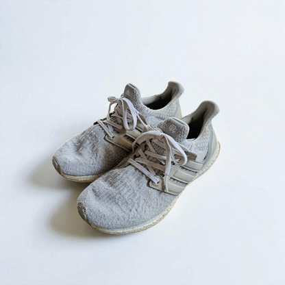 ADIDAS ULTRABOOST (Size 41/UK 7)
