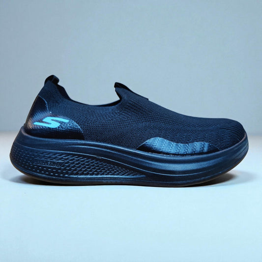 SKECHERS GO RUN BLACK