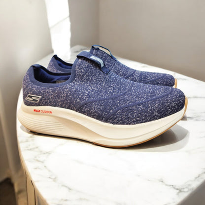 SKECHERS MAX CUSHION
