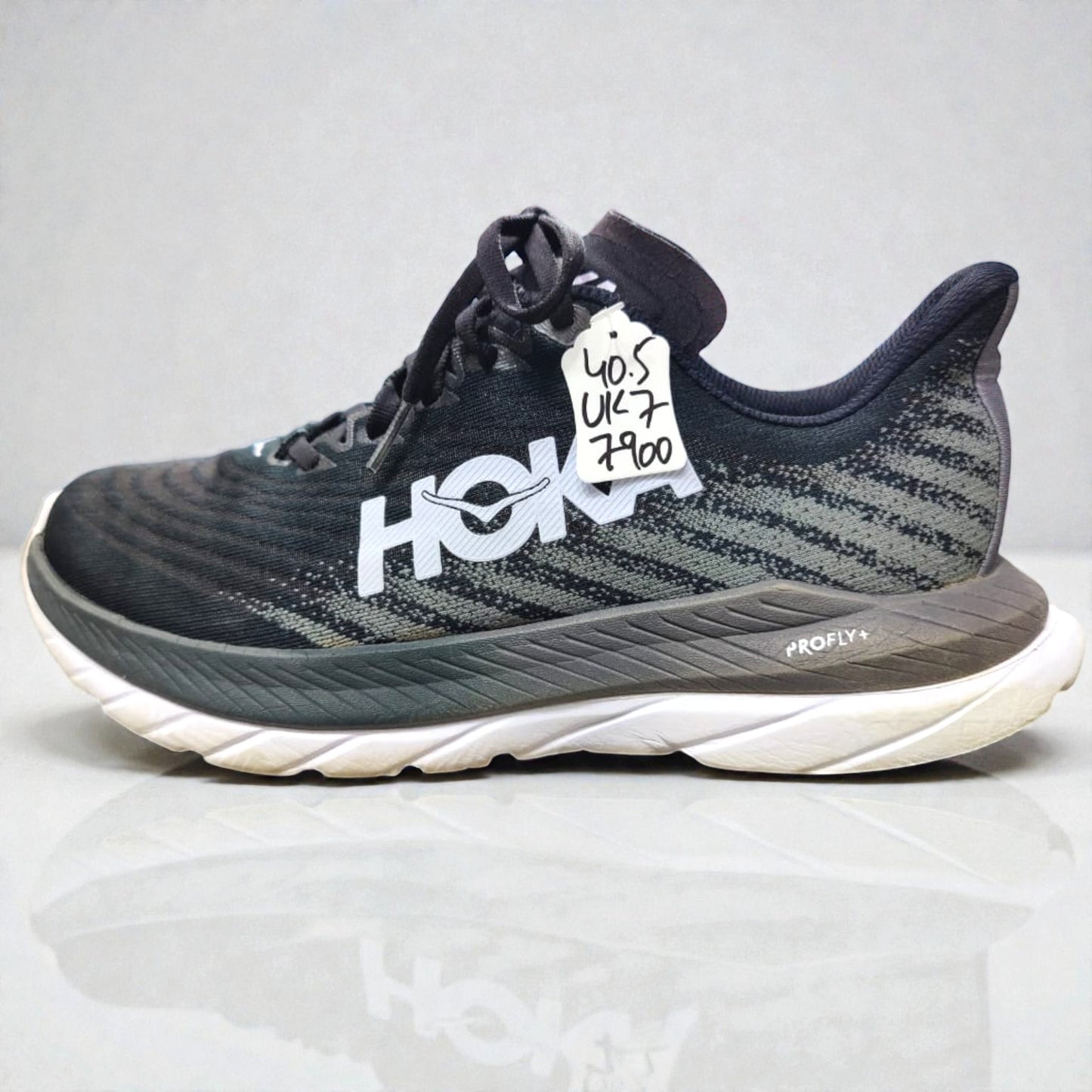 HOKA MACH 5 (Size 40.5/UK 7)