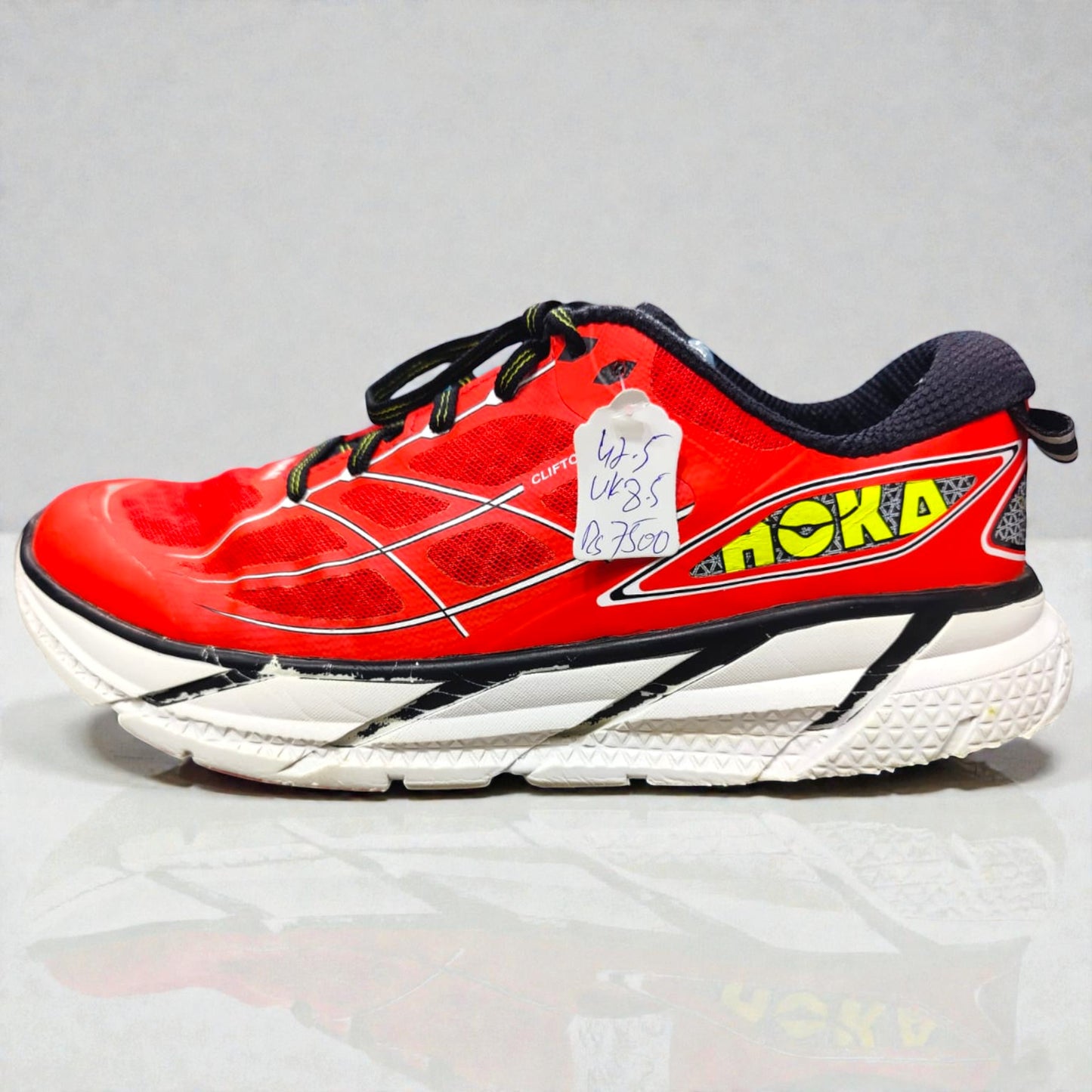 HOKA CLIFTON A3 (Size 42.5/UK 8.5)