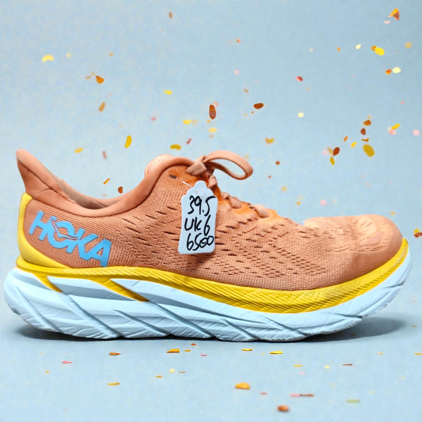 HOKA ONE ONE CLIFTON 8 (Size 39.5/UK 6)