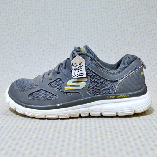 SKECHERS BURNS AGOURA (Size 43.5/UK 9.5)