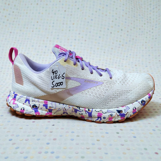 BROOKS REVEL 4 (Size 40/UK 6.5)