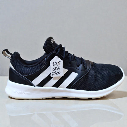 Adidas QT Racer 2.0 (Euro 39.5/UK 6)