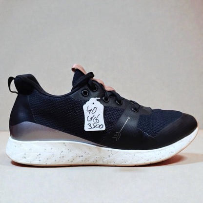 Frankie4 Mae (Euro 40/UK 6)