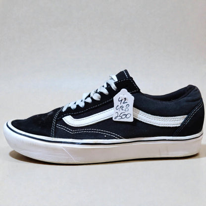 Vans Old Skool Black (Euro 42/UK 8)