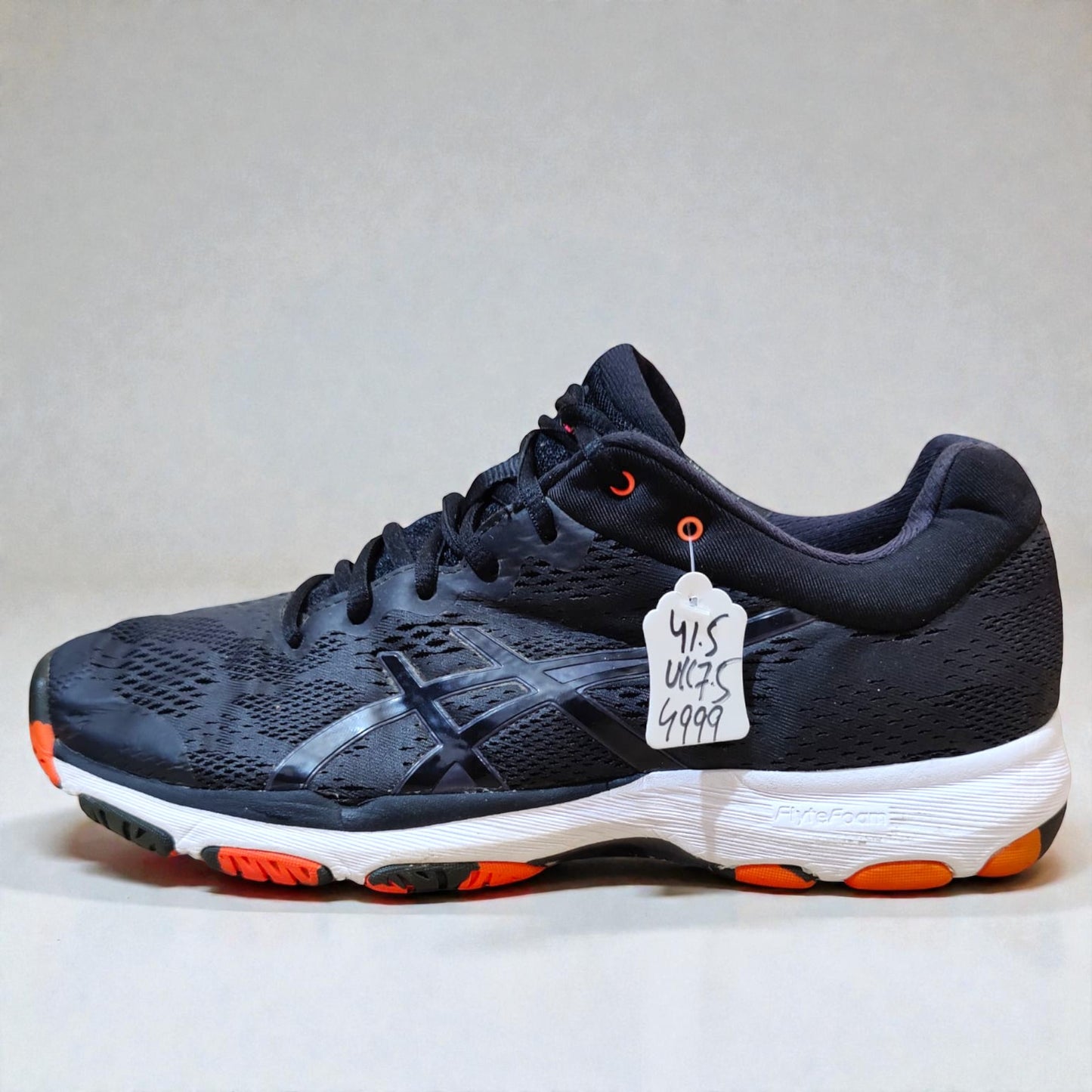 Asics Netburner Professional FF (Euro 41.5/UK 7.5)