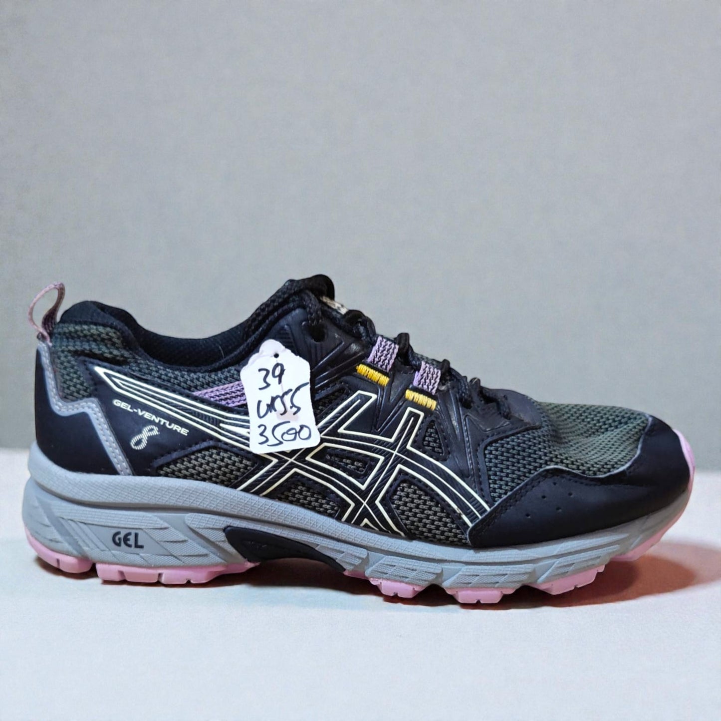 Asics Gel-Venture 8 Trail (Euro 39/UK 5.5)