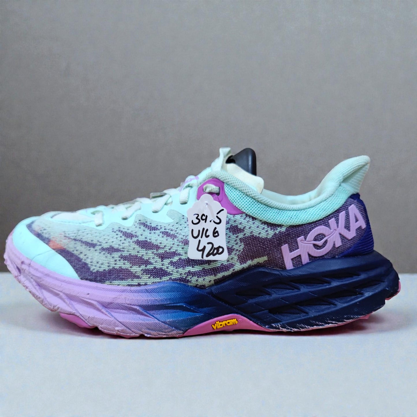 Hoka Speedgoat 5 Trail (Euro 39.5/UK 6)