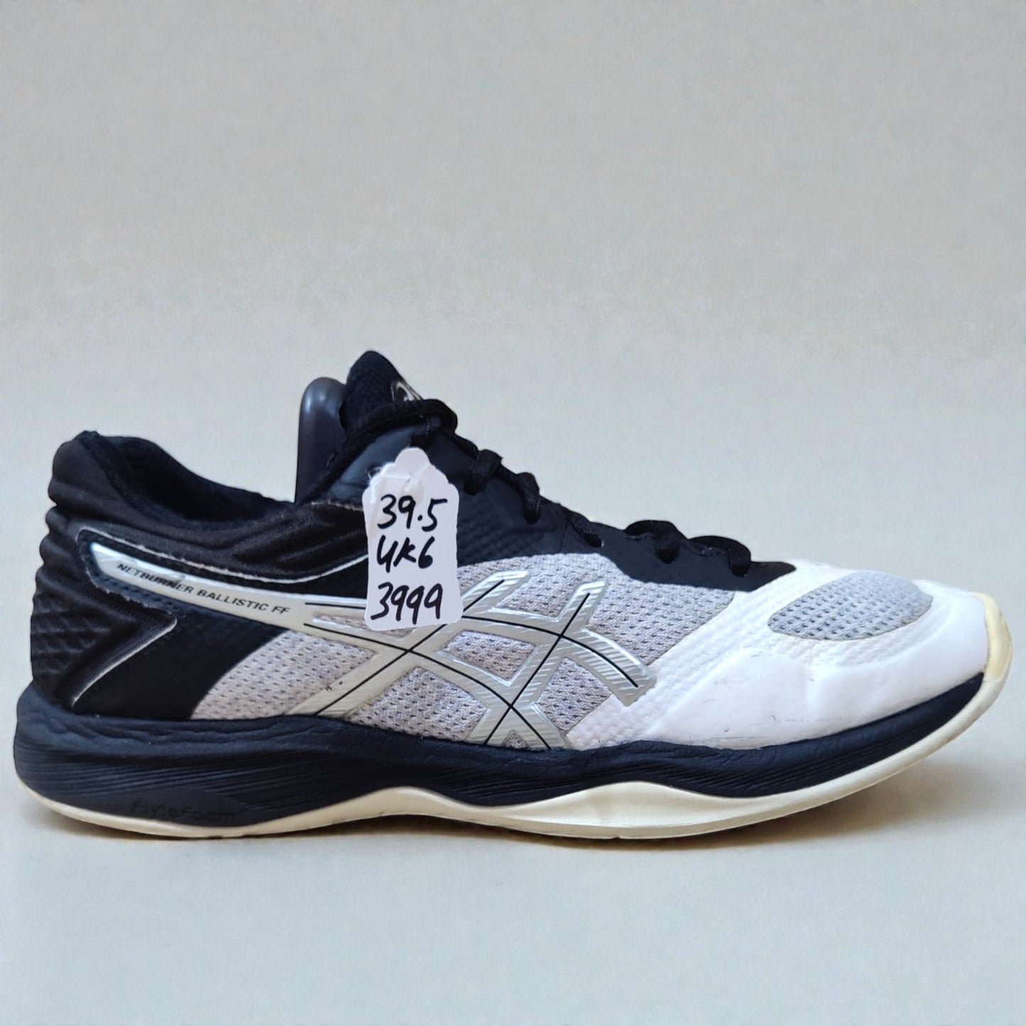 Asics Netburner Ballistc FF (Euro 39.5/UK 6)