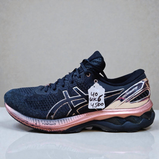 Asics Gel-Kayano 27 (Euro 40/UK 6)
