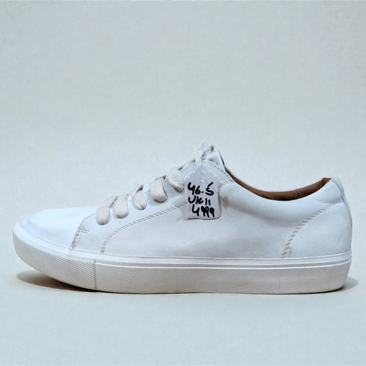 White Sneaker (Euro 46.5/UK 11)