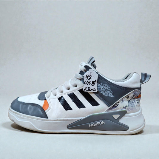 High Sneakers (Euro 42/UK 8)