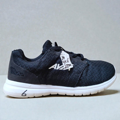 Avia Avi-Solstice (Euro 39/UK 6)