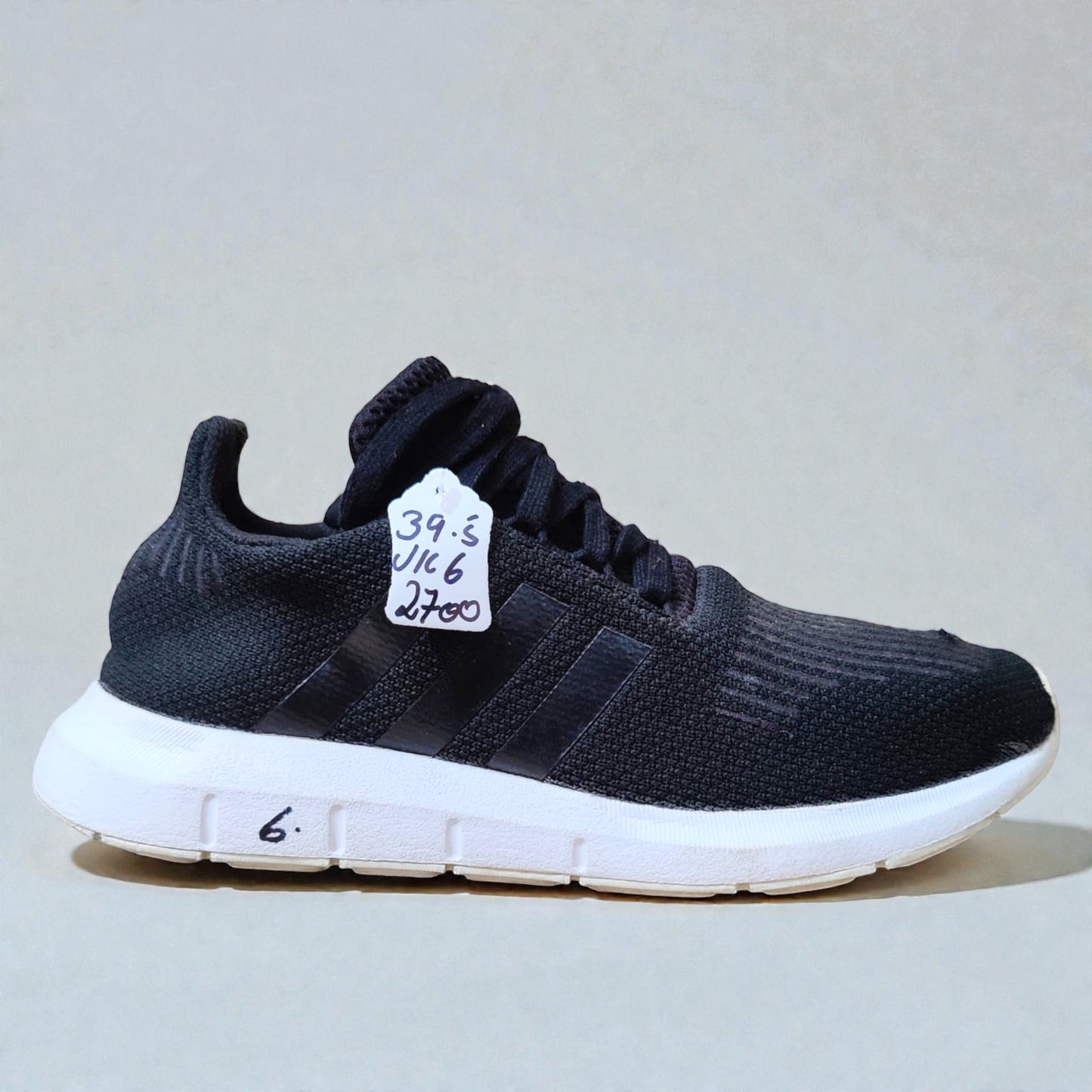 Adidas Swift Run (Euro 39.5/UK 6)