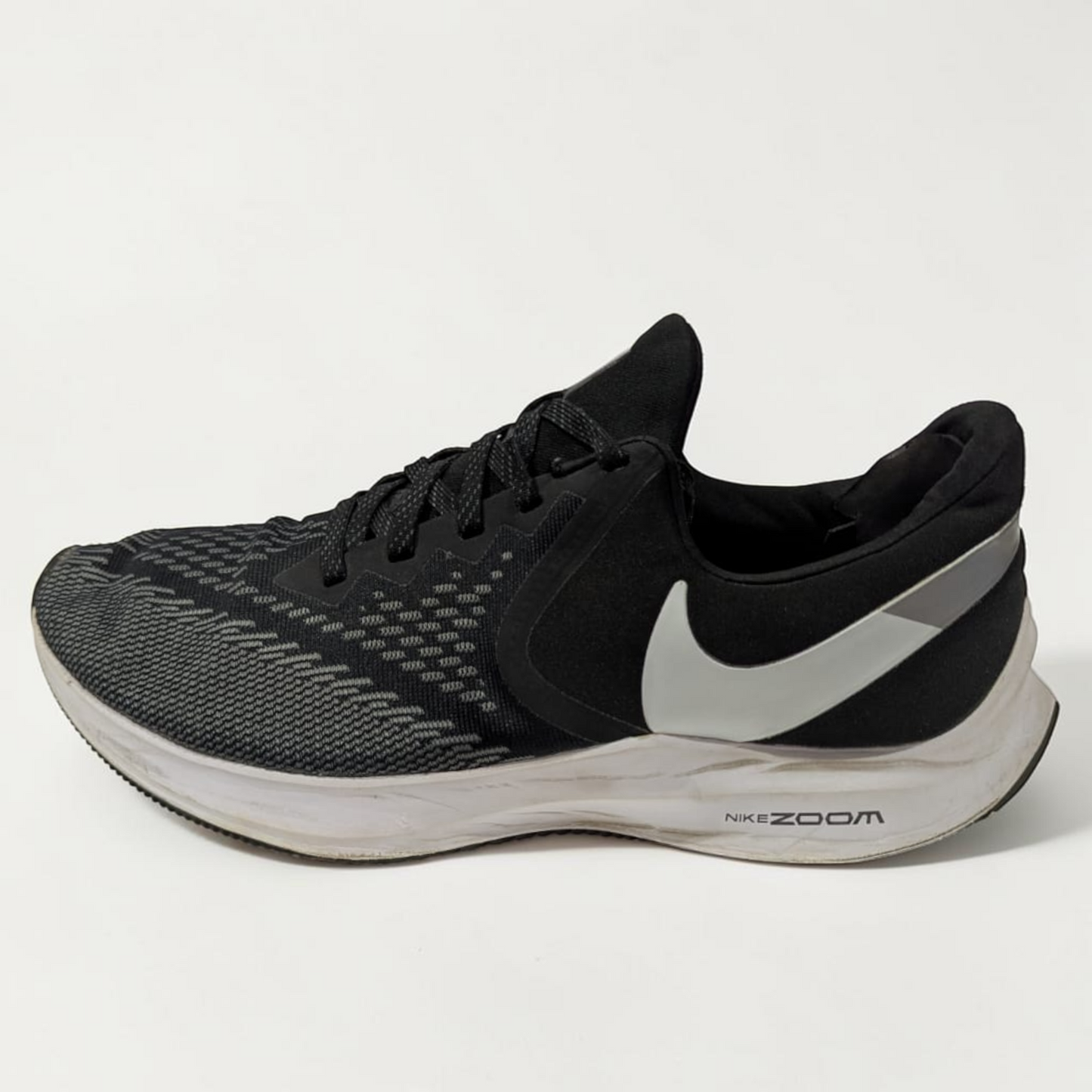 Nike Air Zoom Winflo 6 (Eu 42/Uk 7.5)