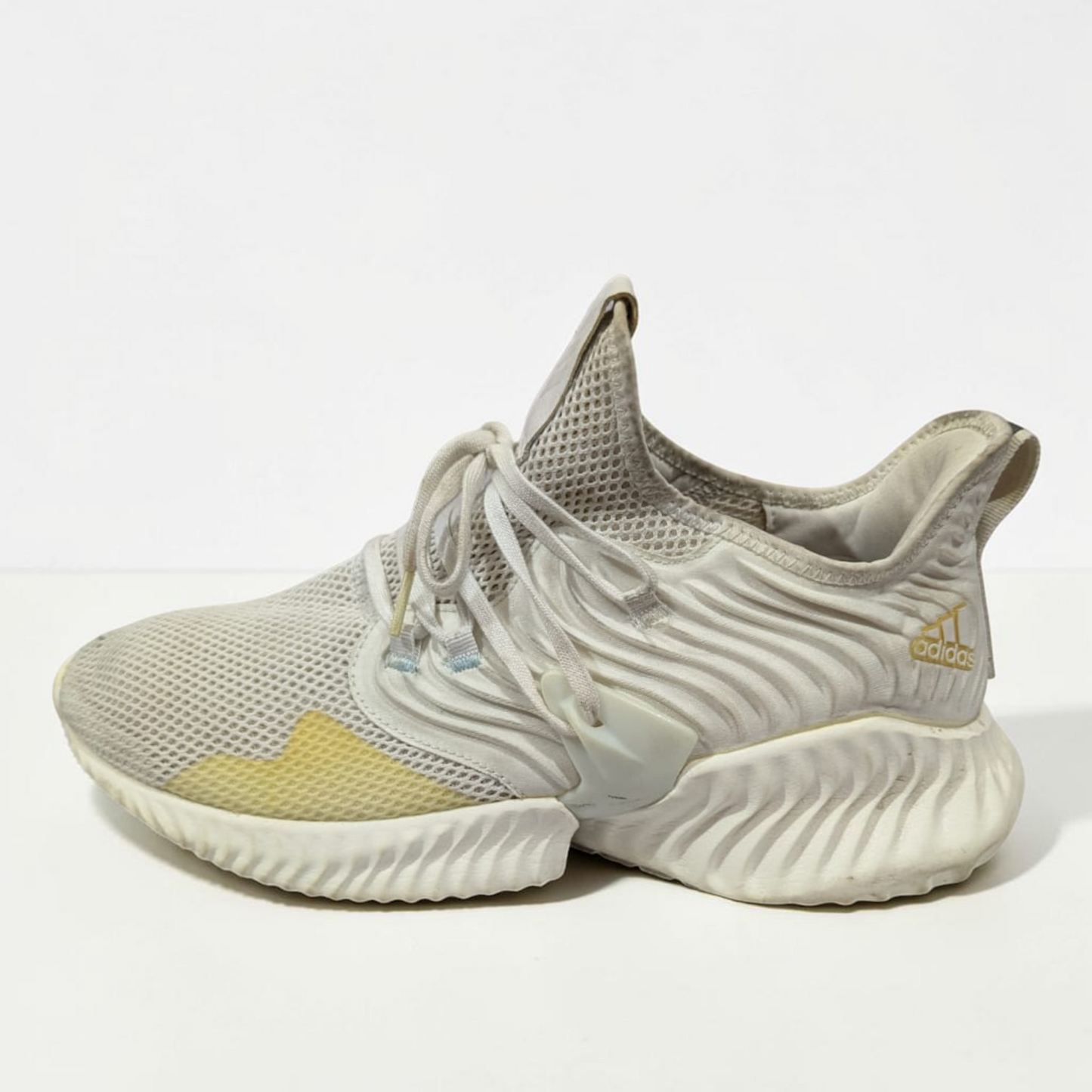 Adidas AlphaBounce (Eu 44/Uk 9.5)