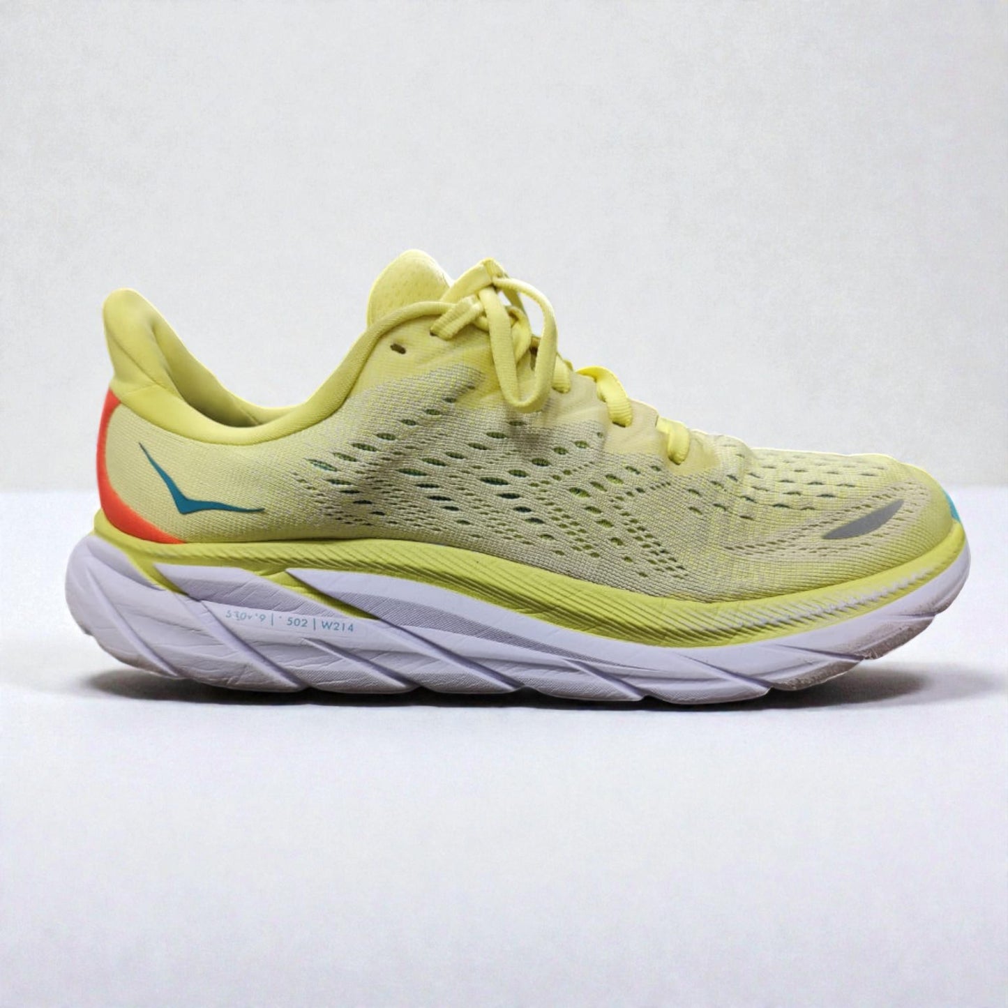 HOKA ONE ONE CLIFTON 8 (Size 40.5/UK 7)