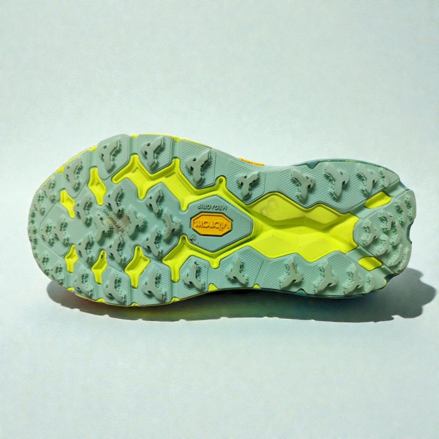 HOKA SPEEDGOAT 5 (Size 40/UK 6.5)