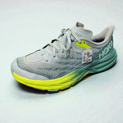 HOKA SPEEDGOAT 5 (Size 40/UK 6.5)