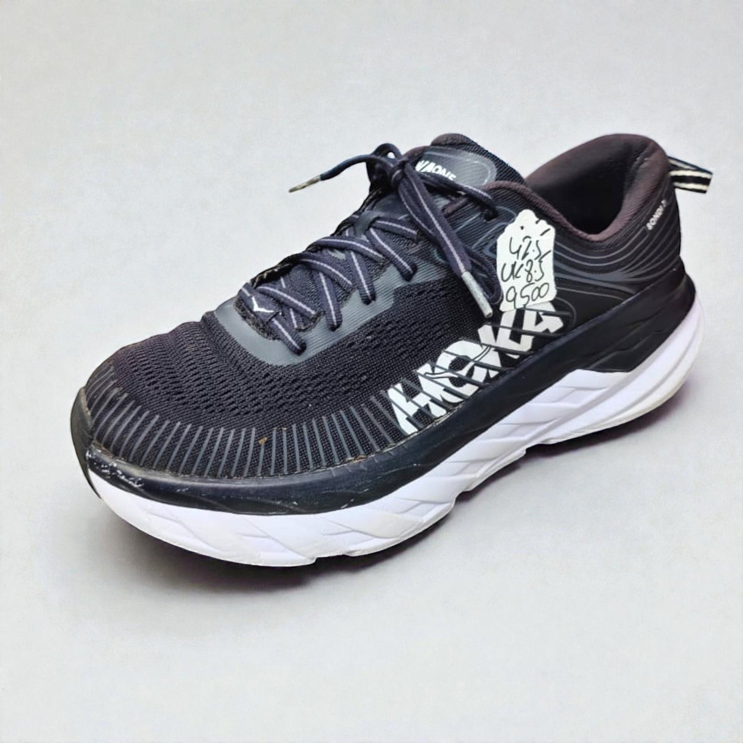 HOKA ONE ONE BONDI 7 (Size 42.5/UK 8.5)