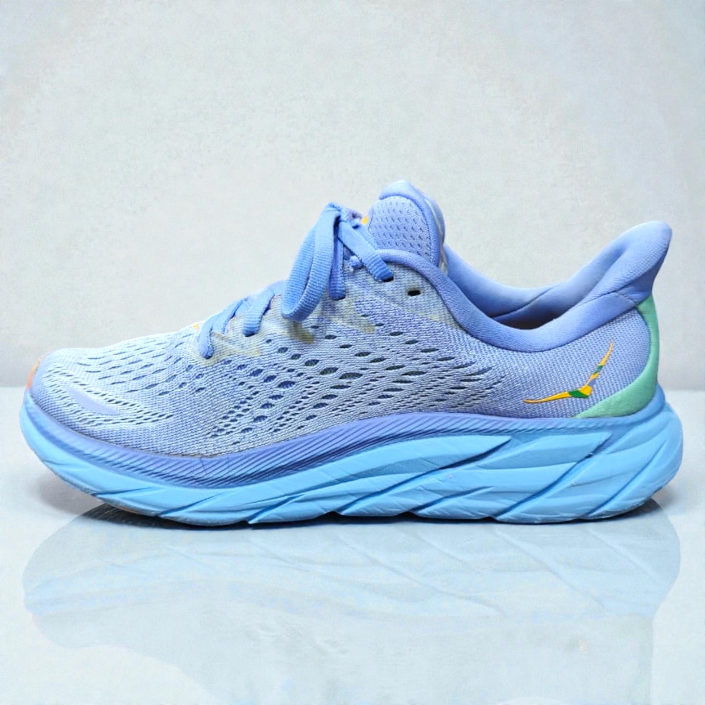 HOKA ONE ONE CLIFTON 9 (Size 38/UK 5)