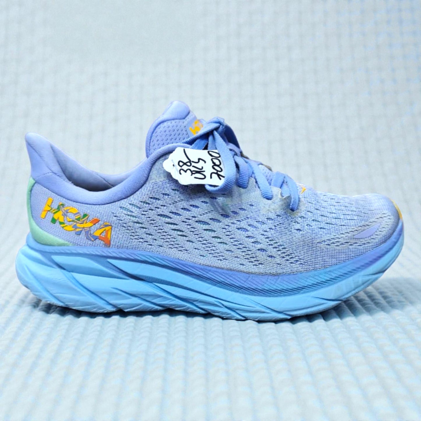 HOKA ONE ONE CLIFTON 9 (Size 38/UK 5)