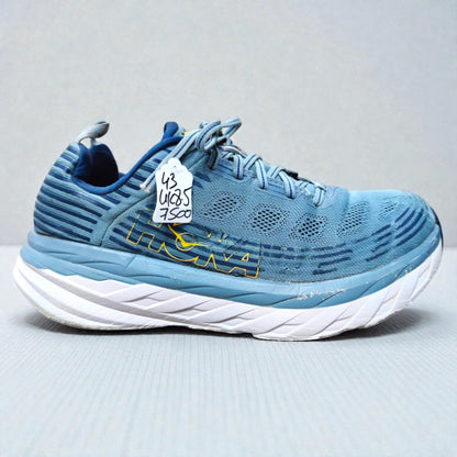 HOKA ONE ONE BONDI 6