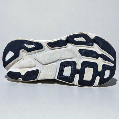 HOKA ONE ONE BONDI 6