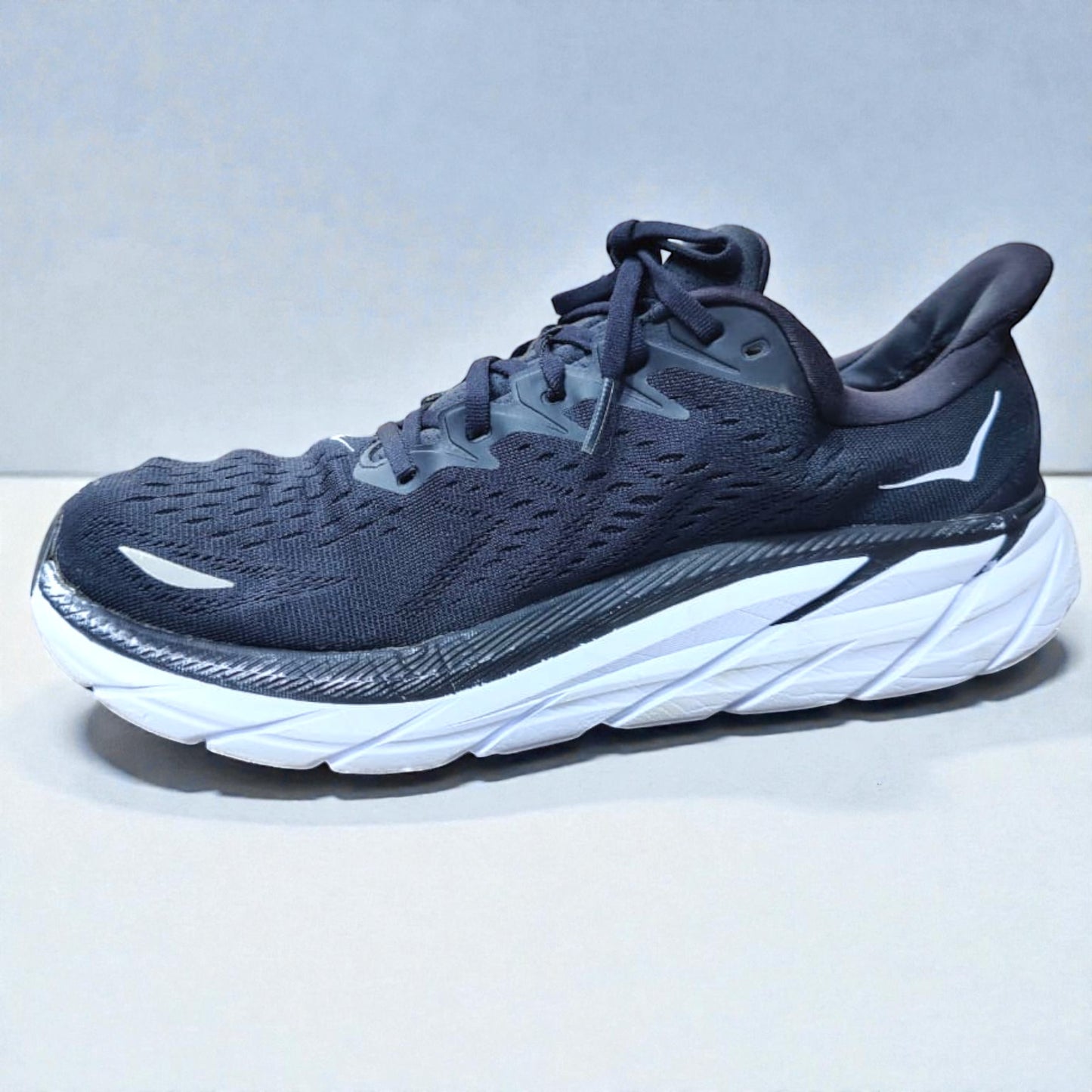 HOKA ONE ONE CLIFTON 8 (Size 46/UK 11)
