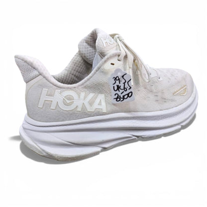 HOKA ONE ONE CLIFTON 9 (Size 39.5/UK 6.5)