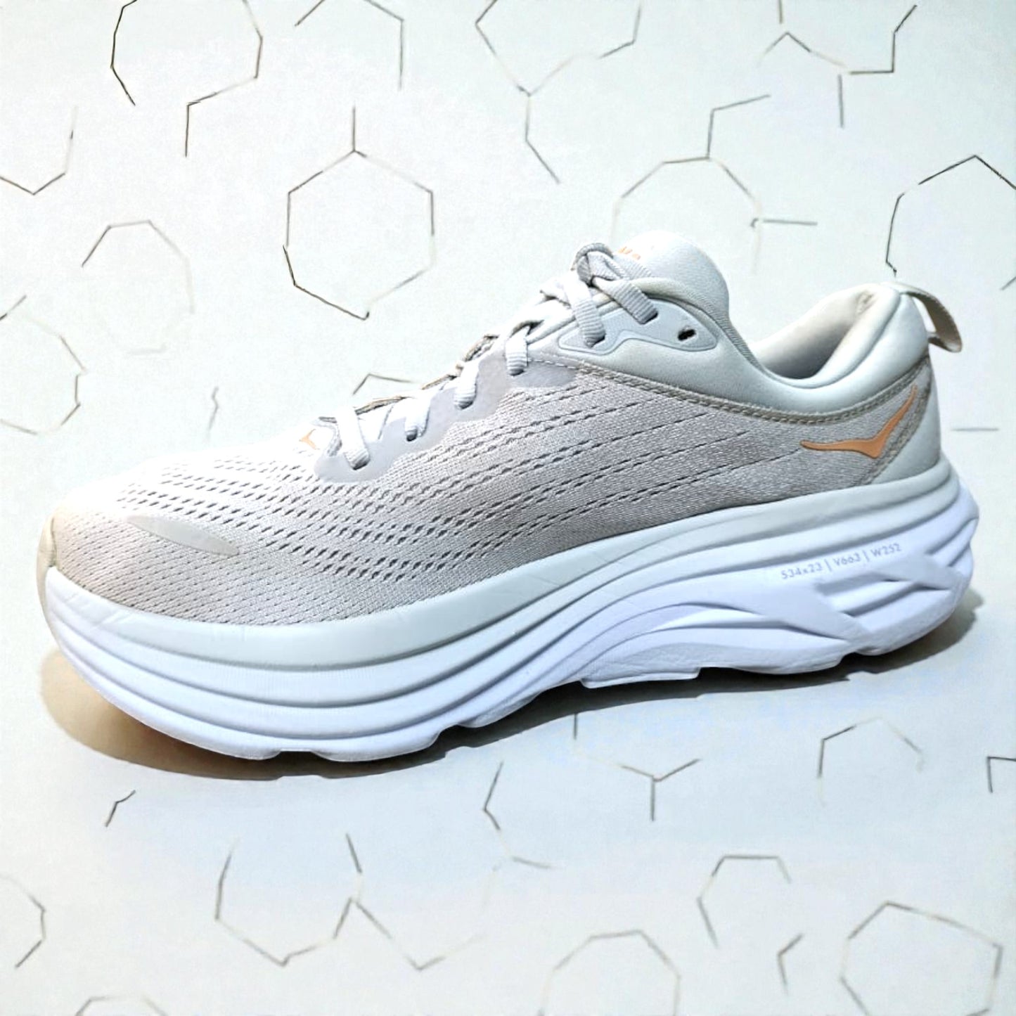 HOKA BONDI 8 (Size 41.5/UK 7)