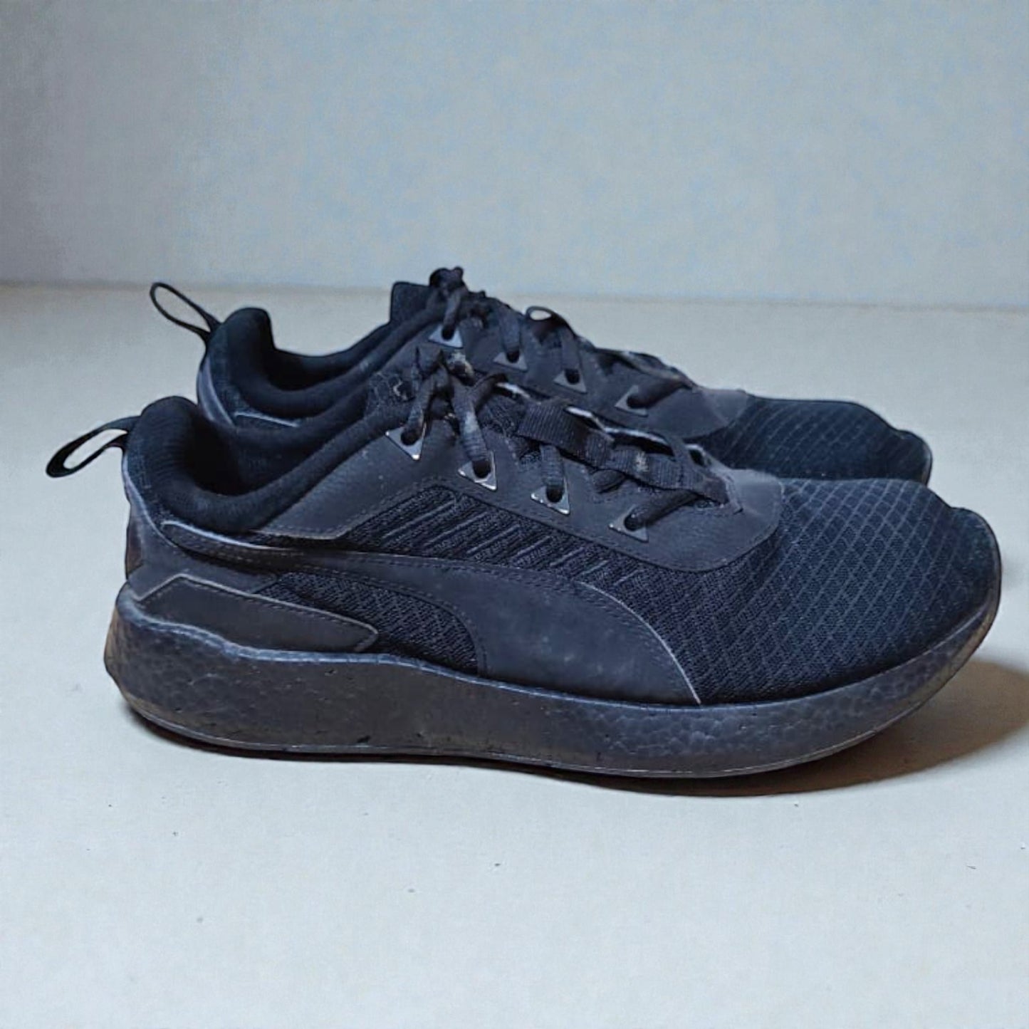 PUMA ELATE NRGY (Size 43/UK 9)