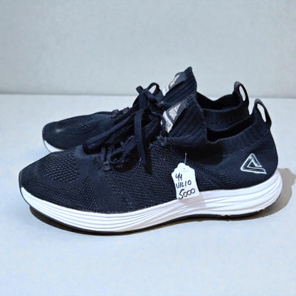 PEAK FEATHER LIGHT (Size 44/UK 10)