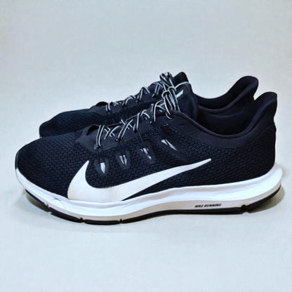 NIKE QUEST 2 (Size 44/UK 9)