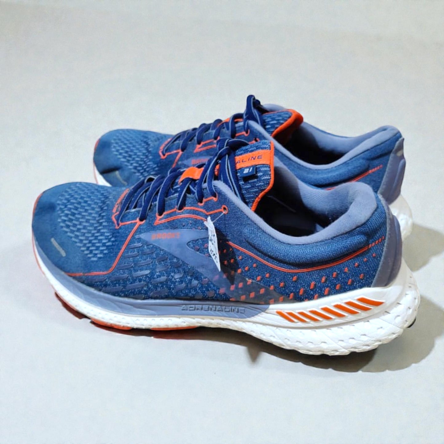 BROOKS ADRENALINE GTS 21 (Size 48.5/UK 13)